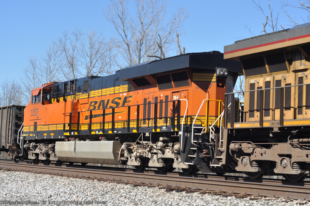 BNSF 3257 